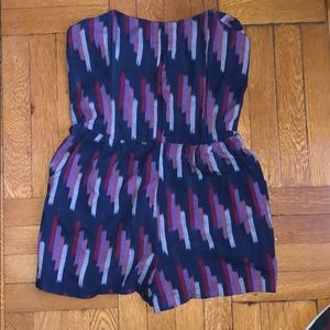 🎉3/$20🎉 Strapless short romper